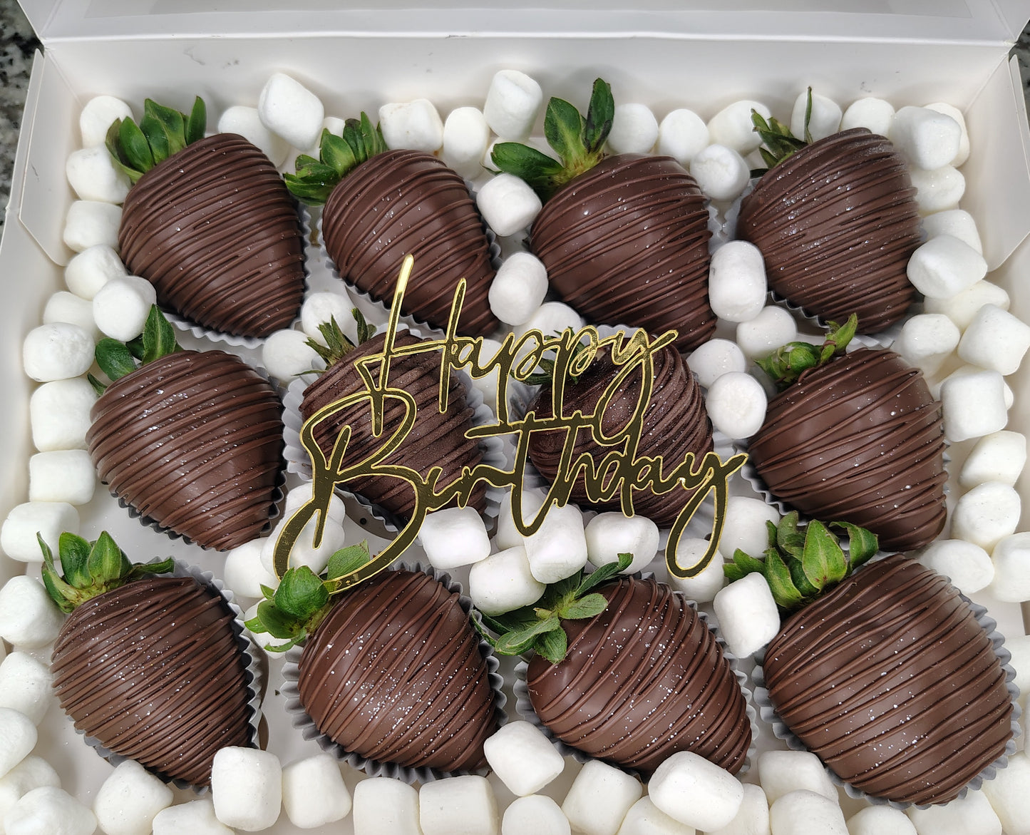 Chocolate Covered Strawberries with Classic Drizzle