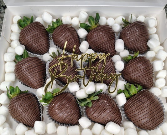 Chocolate Covered Strawberries with Classic Drizzle